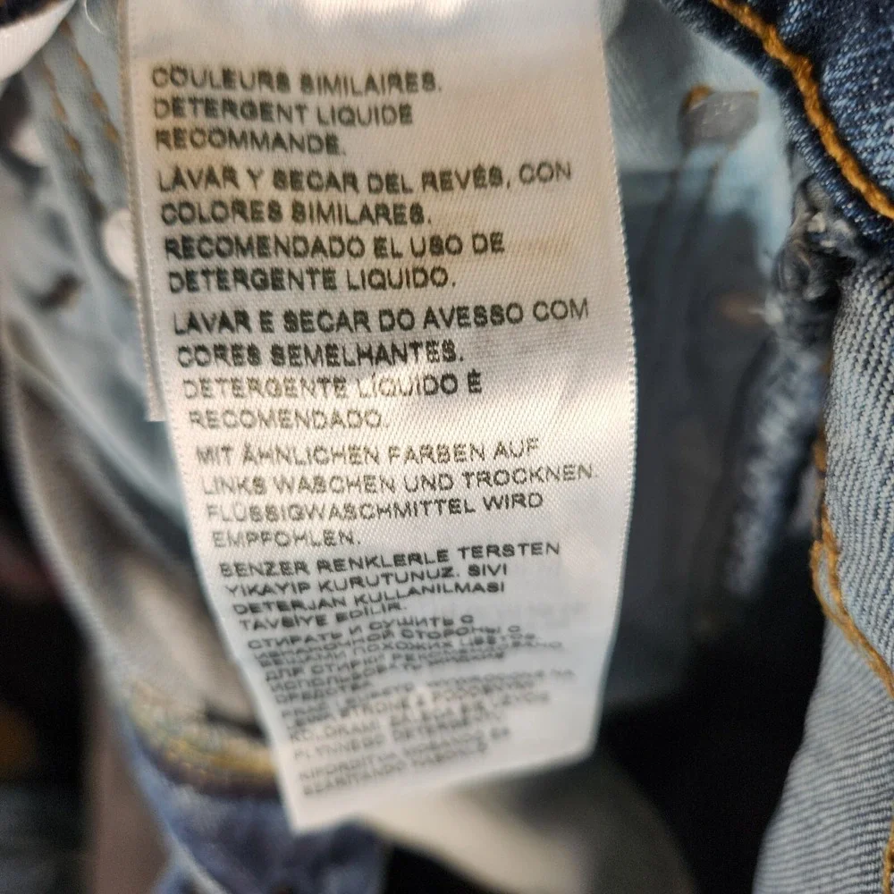 Levis levi 541